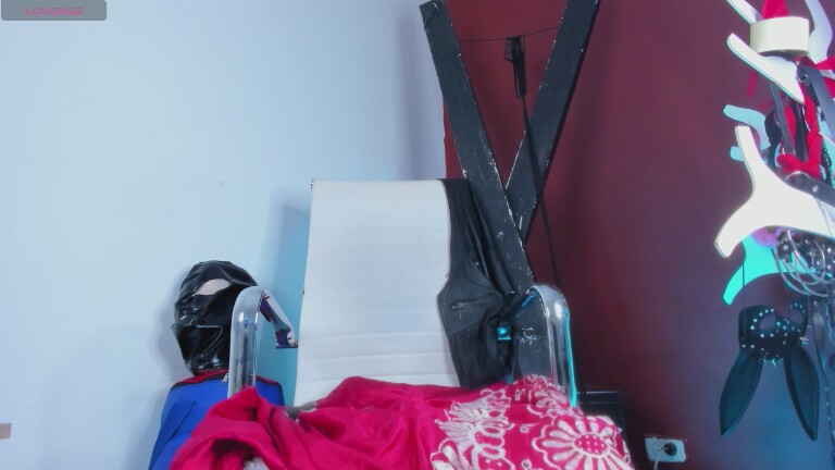 AlanaJJones's Streamate show and profile