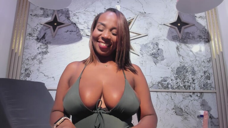 ZoeColli's Streamate show and profile