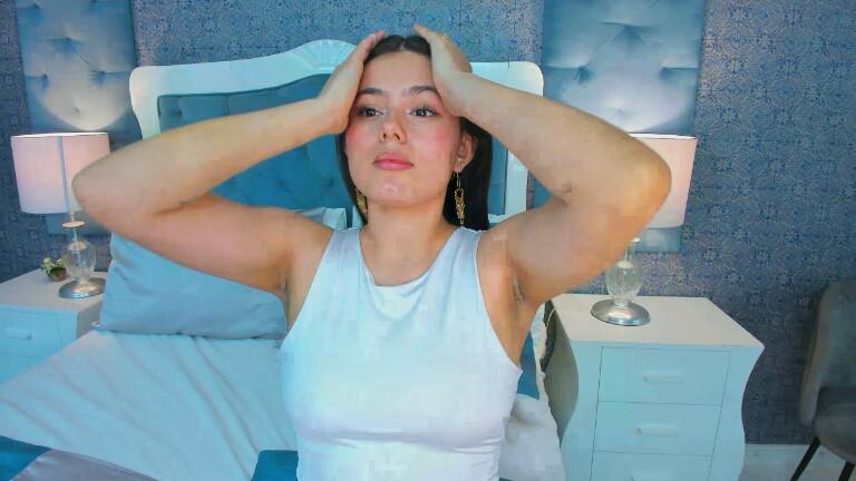 SusyLuv's Streamate show and profile