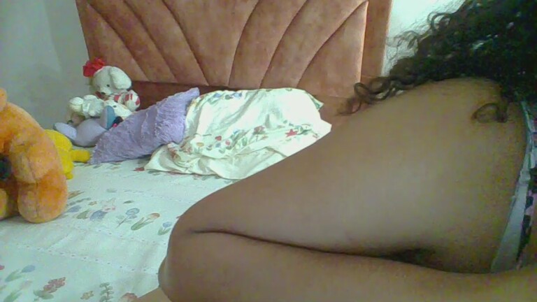 Lauradani's Streamate show and profile