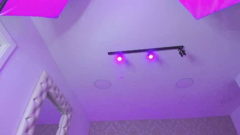 LylaKarl's Streamate show and profile