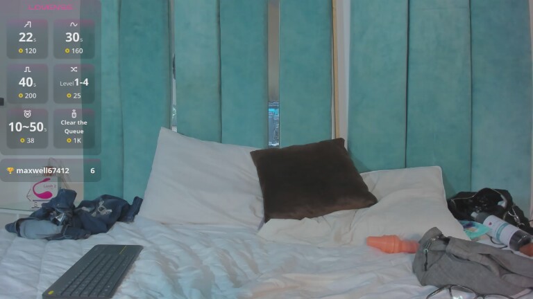 SoniaFerrer's Streamate show and profile