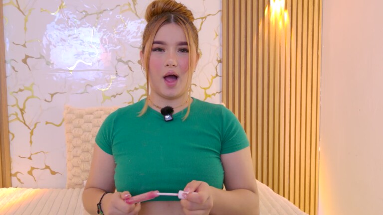 MartinaaRoss's Streamate show and profile