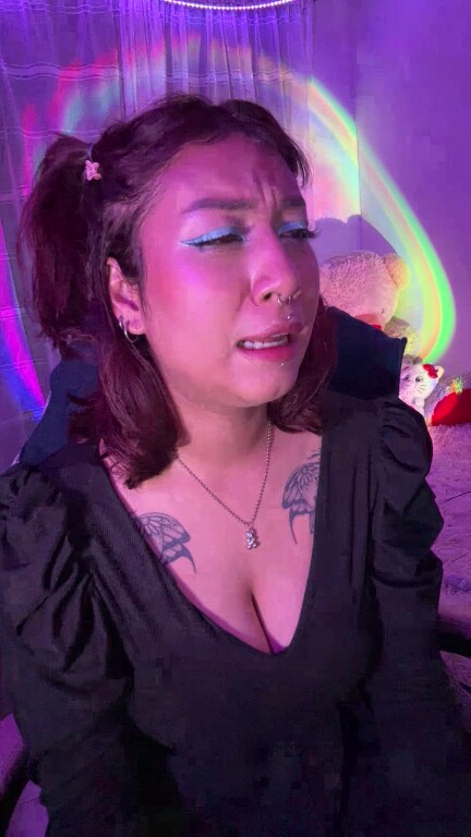 Ameliees's Streamate show and profile