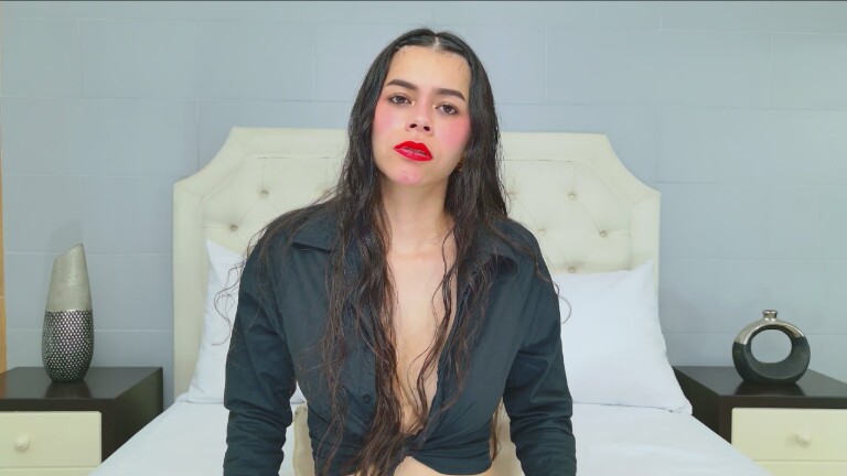 AlanaBlavi's Streamate show and profile