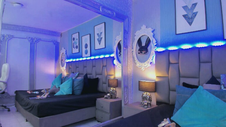 VioletaLopez's Streamate show and profile