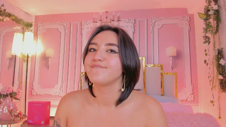 NaraSuarez's Streamate show and profile