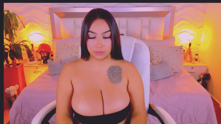 MartinaPiero's Streamate show and profile