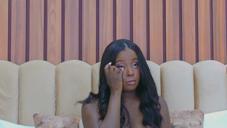 EmmyMonroe's Streamate show and profile