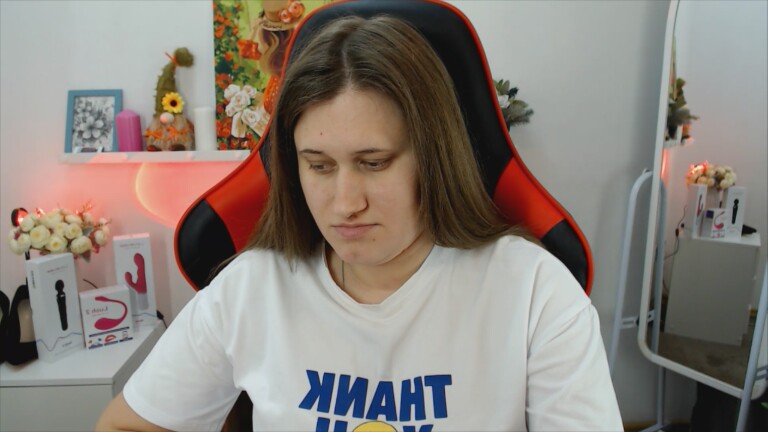 Roxy_Crave's Streamate show and profile