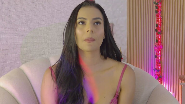 DanielaLorens's Streamate show and profile