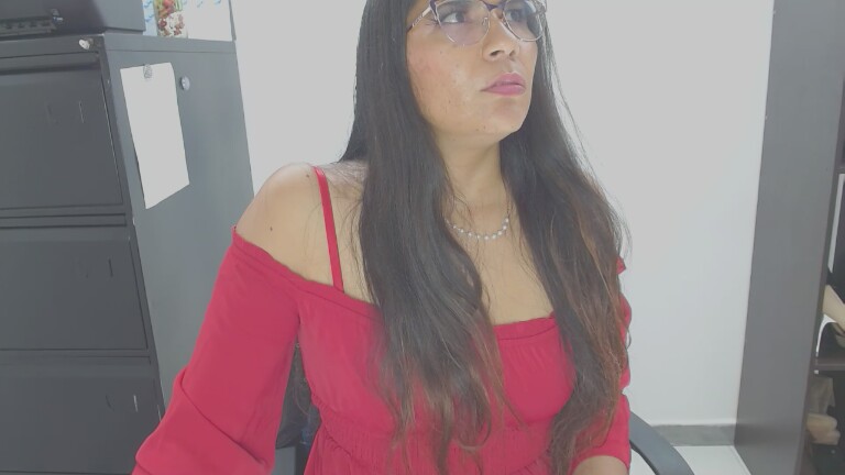 LunaDumont's Streamate show and profile