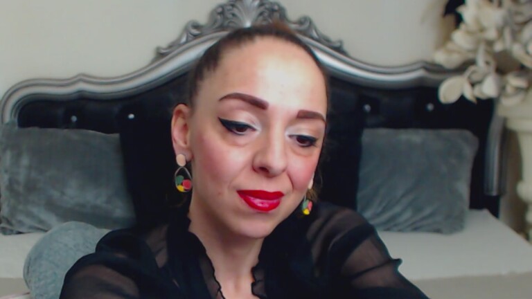 AylyneMiller's Streamate show and profile