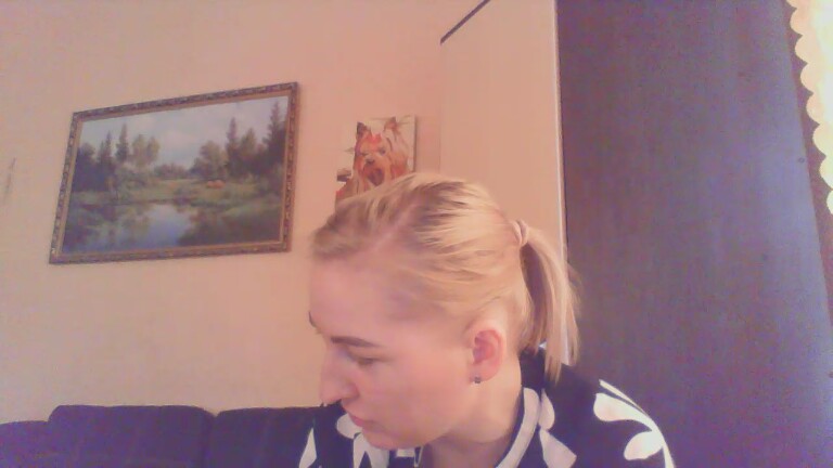 KseNyX's Streamate show and profile