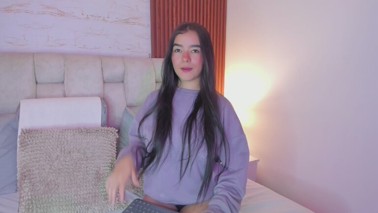 SophieWyldee's Streamate show and profile