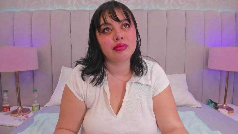 RoxaneBrownn's Streamate show and profile