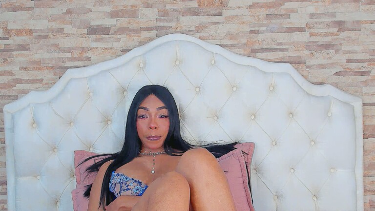 AnnyDuque's Streamate show and profile