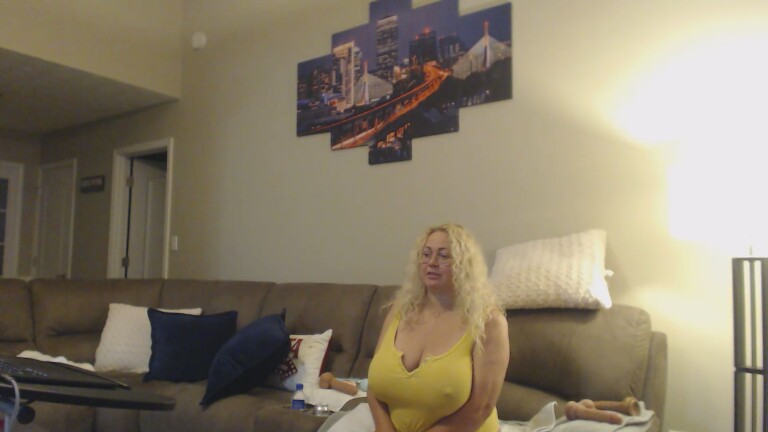 misstish's Streamate show and profile