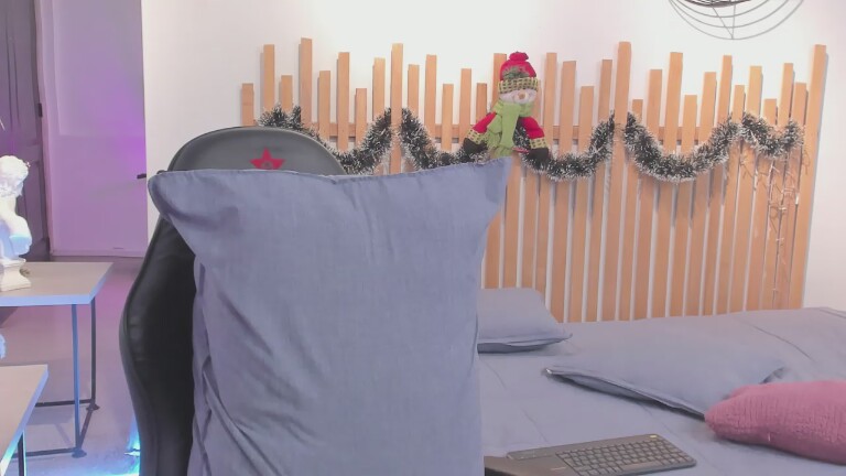 KristensClark's Streamate show and profile