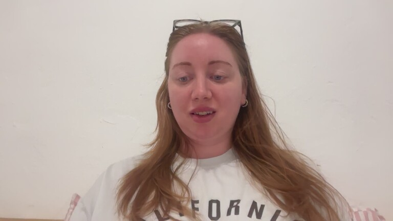 Arielsweetiee's Streamate show and profile