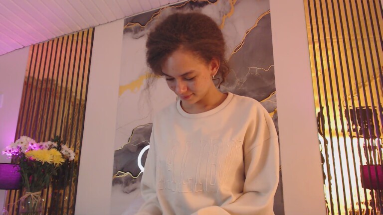 MiticaBrenner's Streamate show and profile