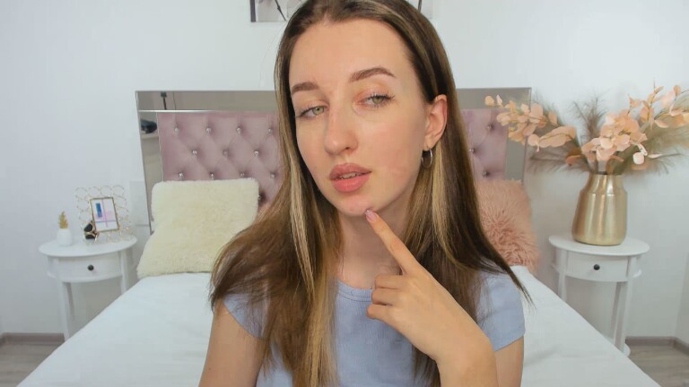 HeylaRose's Streamate show and profile