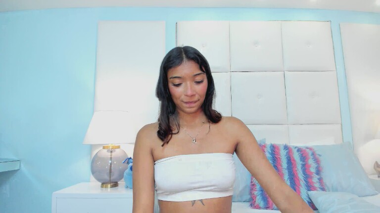 SidneyLovee's Streamate show and profile