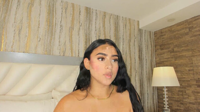 Sara_Hanniston's Streamate show and profile