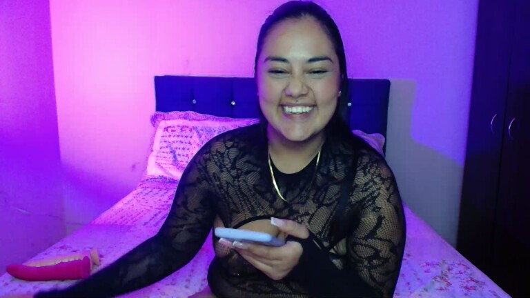 SamaraHotty69's Streamate show and profile