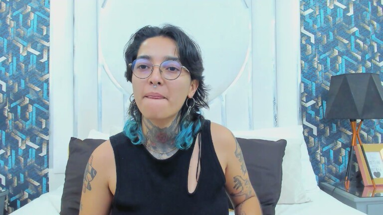 AmyRavens's Streamate show and profile