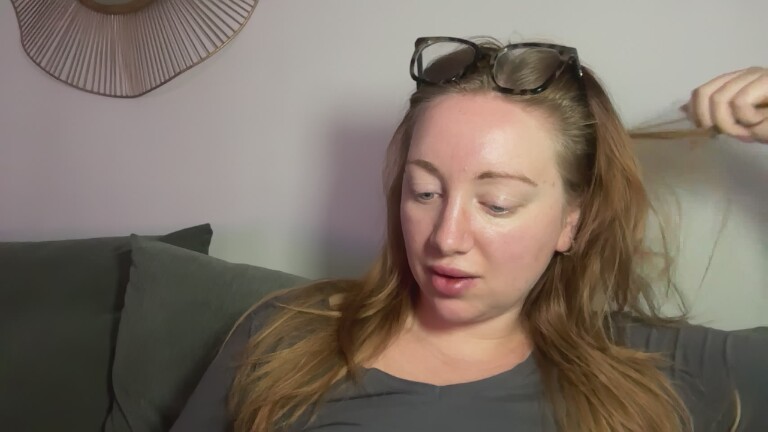 Arielsweetiee's Streamate show and profile