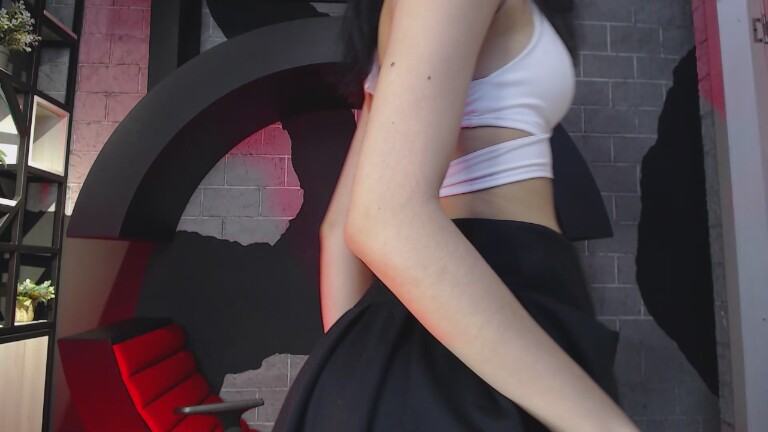 TinyMini's Streamate show and profile