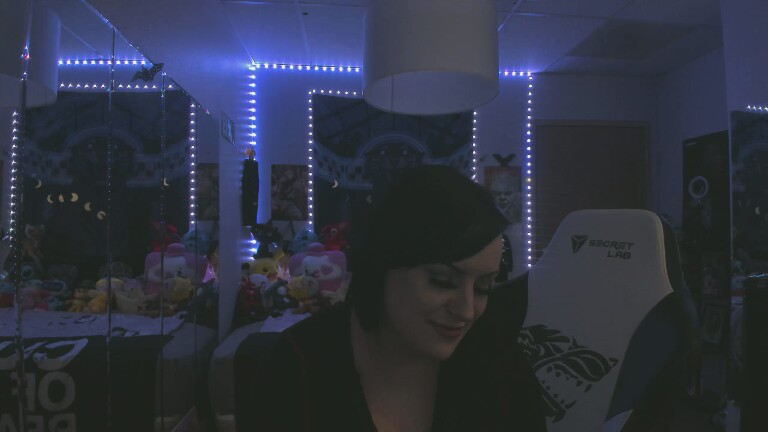 JadeStark's Streamate show and profile