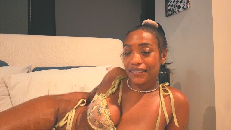 imanibabyXO's Streamate show and profile