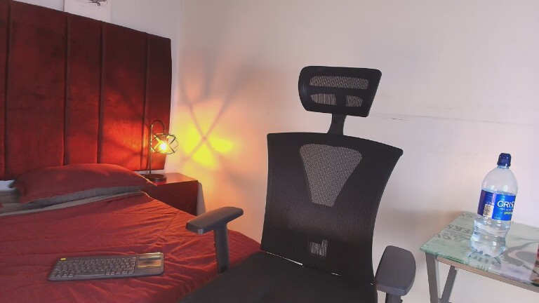 Pamela_Johnson's Streamate show and profile