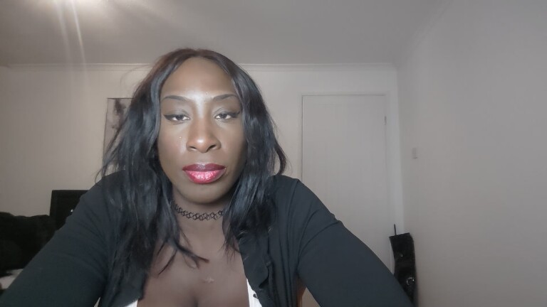 EnglishGoddessDestinyBlack's Streamate show and profile