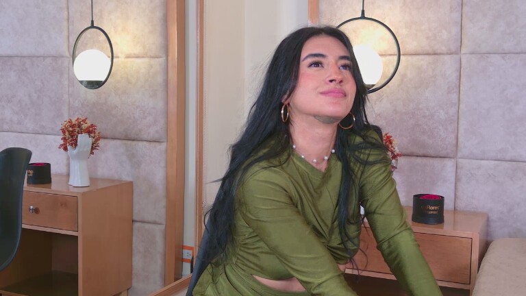 JennaLouvre's Streamate show and profile