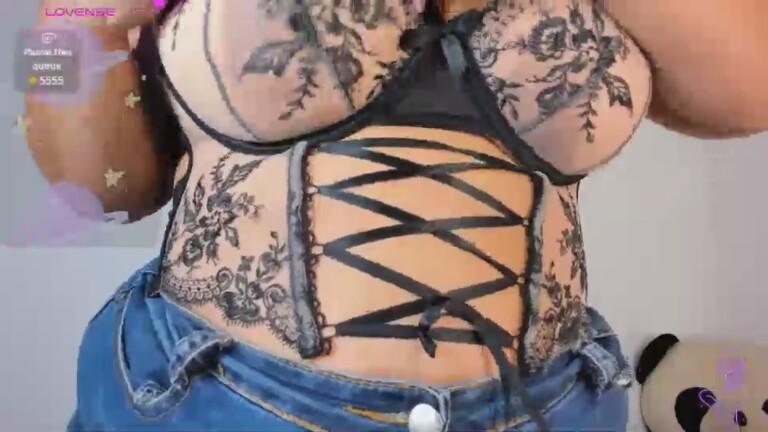 Luciilu's Streamate show and profile