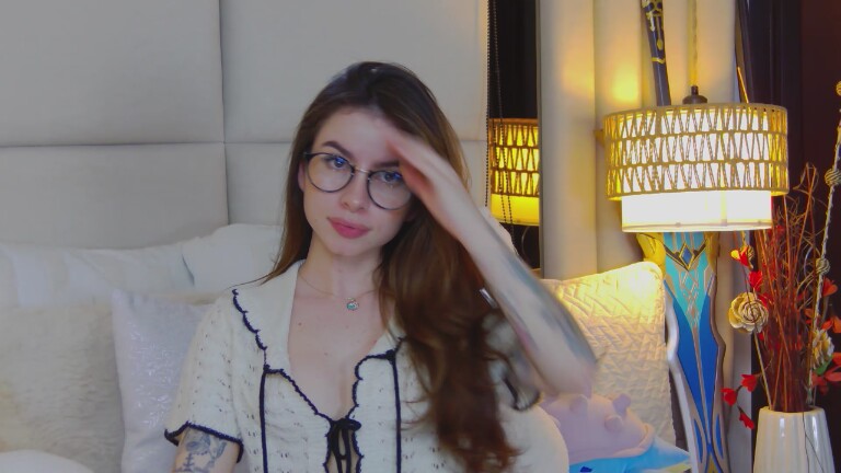 VivianBasset's Streamate show and profile