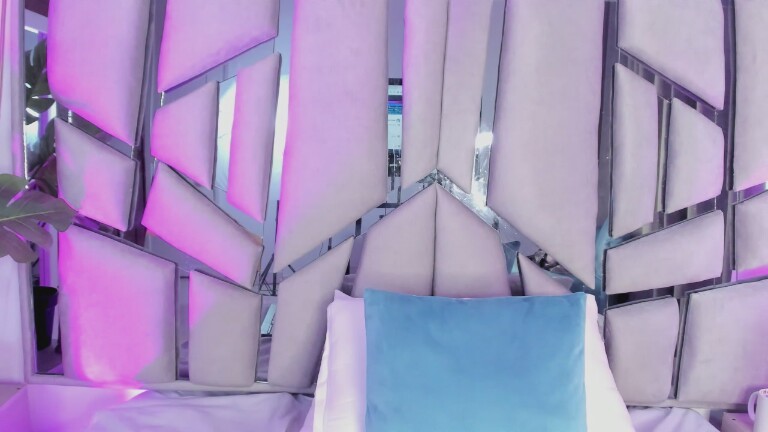 Lanna_Jhonson's Streamate show and profile