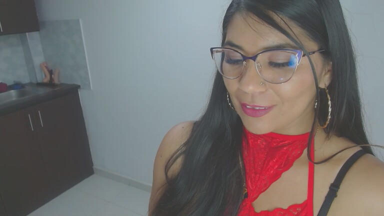 LunaDumont's Streamate show and profile