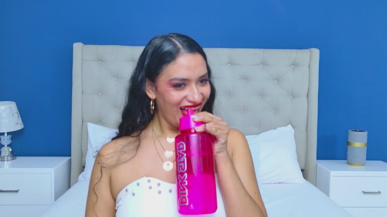 AdalinaVera's Streamate show and profile