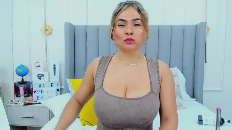 BrianaPreston's Streamate show and profile