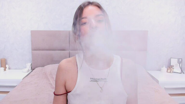 MYasmina's Streamate show and profile