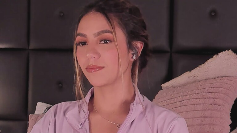 PaolaBosch's Streamate show and profile