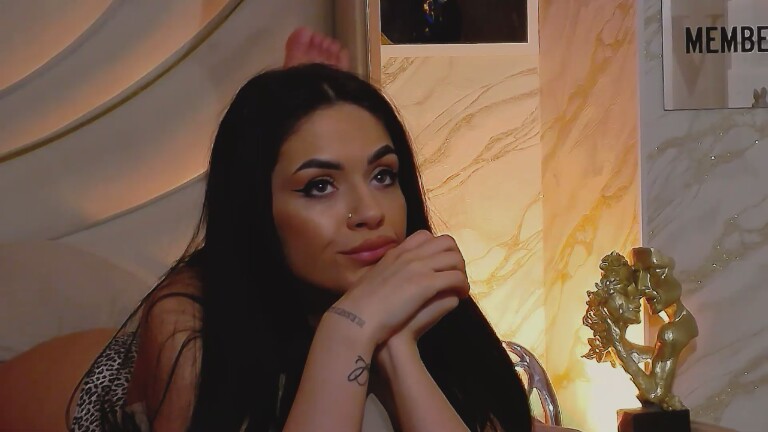 KIMBERLYI's Streamate show and profile