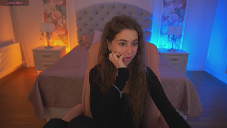 StellaHoneywell's Streamate show and profile