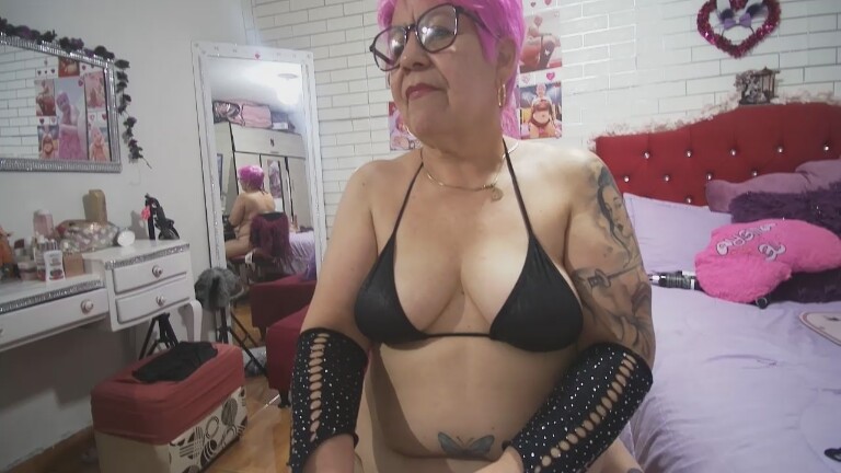 Maturehot65's Streamate show and profile