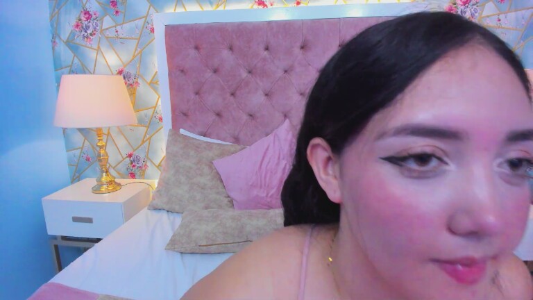 SalomeeRay's Streamate show and profile