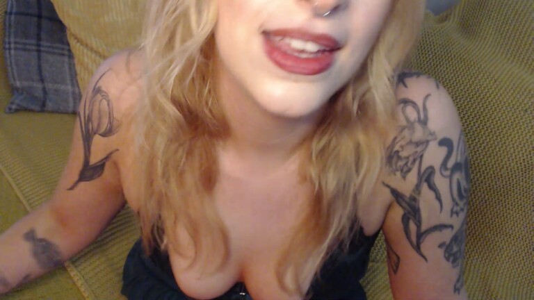 TattooedTeaseXXX's Streamate show and profile